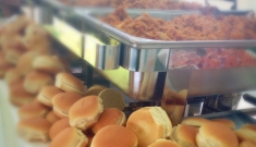 BBQ Pulled Pork and Pulled Chicken Sliders